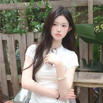 少女与海怪 在线观看